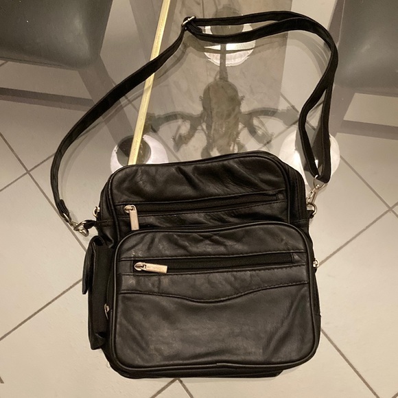 Handbags - Black Cross body bag